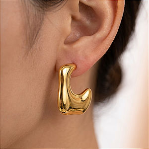 BRINCO ARGOLA RETANGULAR FIO ACHATADO ORGÂNICO DOURADO AÇO 316L⭐️