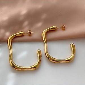BRINCO ARGOLA ORGÂNICA DOURADO AÇO 316L⭐️