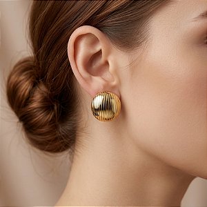 BRINCO BOLEADO RISCADO DOURADO AÇO 316L⭐️