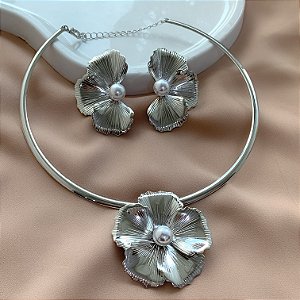 COLAR E BRINCO KIT ARO FLOR COM PÉROLA BIJU