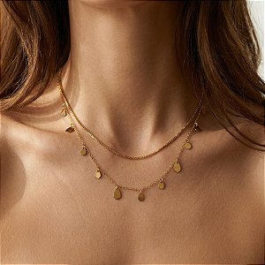 COLAR DUPLO MEDALHAS DE GOTAS DOURADO AÇO 316L⭐️