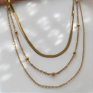 COLAR CORRENTE TRIPLA FITA FINA E BOLINHAS DOURADO AÇO 316L⭐️