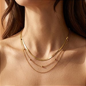 COLAR CORRENTE TRIPLA FITA FINA E BOLINHAS DOURADO AÇO 316L⭐️