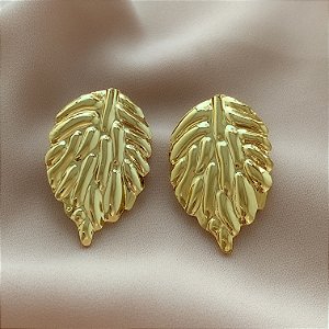 BRINCO FOLHA DOURADO AÇO 316L⭐️