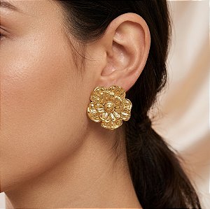 BRINCO FLOR DELICADA CLÁSSICA DOURADO AÇO 316L⭐️