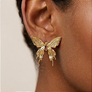 BRINCO BORBOLETA RISCADA DOURADO AÇO 316L⭐️