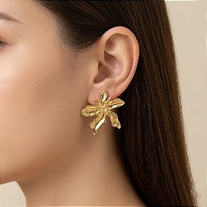 BRINCO FLOR HIBISCO DOURADO AÇO 316L⭐️