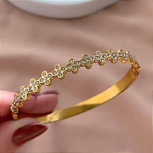 PULSEIRA / BRACELETE MINI TREVOS ZIRCÔNIAS DOURADO AÇO 316L⭐️