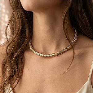 COLAR ARO ACHATADO RISCADO BIJU