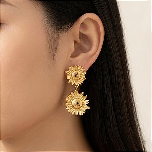 BRINCO GIRASSÓIS DOURADO AÇO 316L⭐️