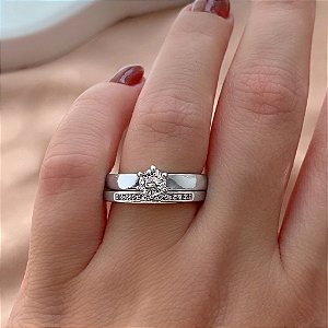 ANEL KIT ALIANÇA CRAVEJADA E SOLITÁRIO ZIRCÔNIA PRATEADO BIJU