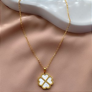 COLAR TREVO CLÁSSICO MADREPÉROLA DOURDO AÇO 316L⭐️