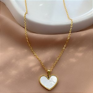 COLAR CORAÇÃO CLÁSSICO MADREPÉROLA DOURDO AÇO 316L⭐️