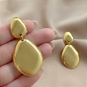 BRINCO CHAPAS LISAS AMENDOADAS DOURADO AÇO 316L⭐️