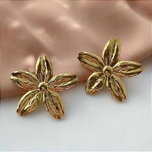 BRINCO MARGARIDA DOURADO AÇO 316L⭐️