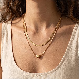 COLAR DUPLO FITA FINA PINGENTE CORAÇÃO LISO DOURADO AÇO 316L⭐️