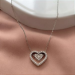 COLAR PINGENTE CORAÇÃO DUPLO ZIRCÔNIAS AÇO 316L⭐️