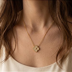 COLAR TREVO CLÁSSICO ZIRCÔNIAS DOURADO AÇO 316L⭐️