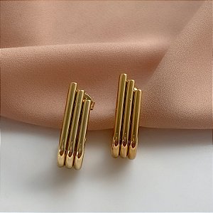 BRINCO TRÊS FIOS BOLEADOS ASSIMÉTRICOS DOURADO AÇO 316L⭐️