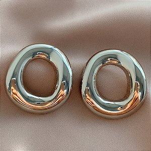 BRINCO CÍRCULO VAZADO ORGÂNICO AÇO 316L⭐️
