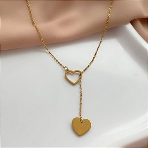 COLAR GRAVATINHA CORAÇÕES TRANSPASSADOS DOURADO AÇO 316L⭐️