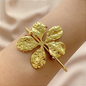 BRACELETE REGULÁVEL FLOR TEXTURIZADA DOURADO AÇO 316L⭐️