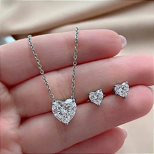 COLAR E BRINCO KIT CORAÇÃO ZIRCÔNIA AÇO 316L⭐️