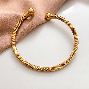 BRACELETE FIO TORCIDO MALEÁVEL DOURADO AÇO 316L⭐️
