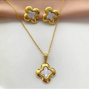 COLAR E BRINCO TREVO BOLEADO MADREPÉROLA DOURADO AÇO 316L⭐️