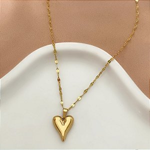 COLAR CORRENTE TRABALHADA PINGENTE CORAÇÃO DOURADO AÇO 316L⭐️