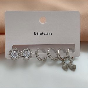 BRINCO KIT ARGOLINHAS ZIRCÔNIAS E CORAÇÃO BIJU