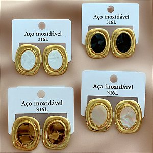 BRINCO RETANGULAR BORDA LISA MADREPÉROLA DOURADO AÇO 316L⭐️