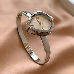 BRACELETE RELÓGIO TRIANGULAR PRATEADO AÇO 316L⭐️