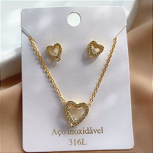 CONJUNTO COLAR E BRINCO CORAÇÃO VAZADO MINI ZIRCÔNIAS DOURADO AÇO 316L⭐️