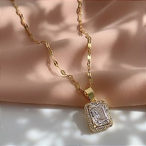 COLAR LONGO PINGENTE QUADRADO PEDRA ZIRCÔNIA DOURADO AÇO 316L⭐️
