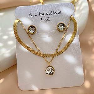 CONJUNTO BRINCO E COLAR DUPLO FITA E PINGENTE REDONDO ZIRCÔNIA DOURADO AÇO 316L⭐️