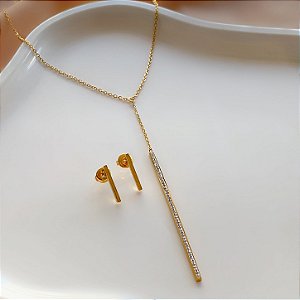 CONJUNTO BRINCO E COLAR DELICADO PALITO MINI ZIRCÔNIAS DOURADO AÇO 316L PREMIUM⭐️