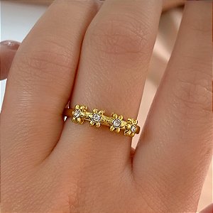 ANEL REGULÁVEL MINI MARGARIDAS COM ZIRCÔNIAS DOURADO AÇO 316L ⭐️
