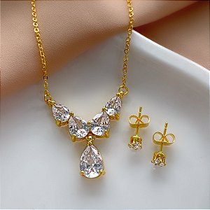 CONJUNTO BRINCOS E COLAR GOTAS ZIRCÔNIAS DOURADO AÇO 316L⭐️