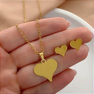 CONJUNTO BRINCO E COLAR CORAÇÃO LISO PONTIAGUDO DOURADO AÇO 316L