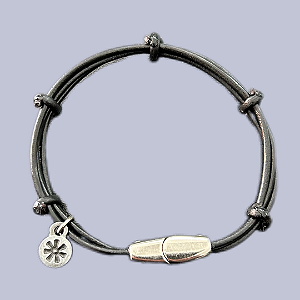 Pulseira Akt Couro - Preta