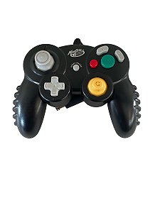 Controle MadCatz com fio - GameCube