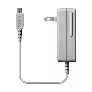 Fonte de Alimentação 110v New Nintendo 3DS/3DSXL/3DS e 2DS - Nintendo