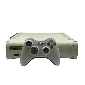 Console Xbox 360 Fat 60GB - Microsoft (Desbloqueado)