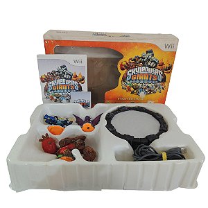 Jogo Skylanders Giants (Starter Pack) - Wii