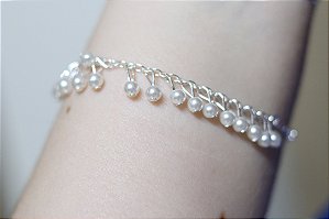 Pulseira Pérolas - Prata!