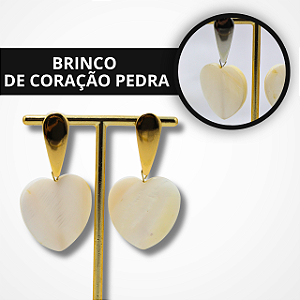 Brinco Madrepérola Formato Coração