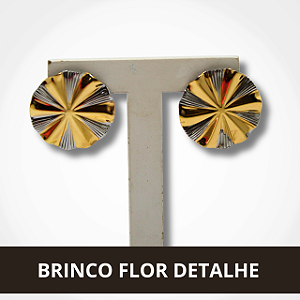 Brinco Flor Detalhe