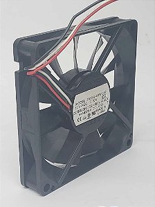 Cooler Fan NMB 12v 0.30a 80x80x15mm Modelo 3106KL-04W 3 Fios e conector