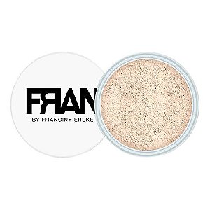 Franciny Ehlke -  Pó Facial Solto Plush 01